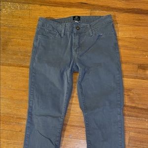 Women’s skinny jeans